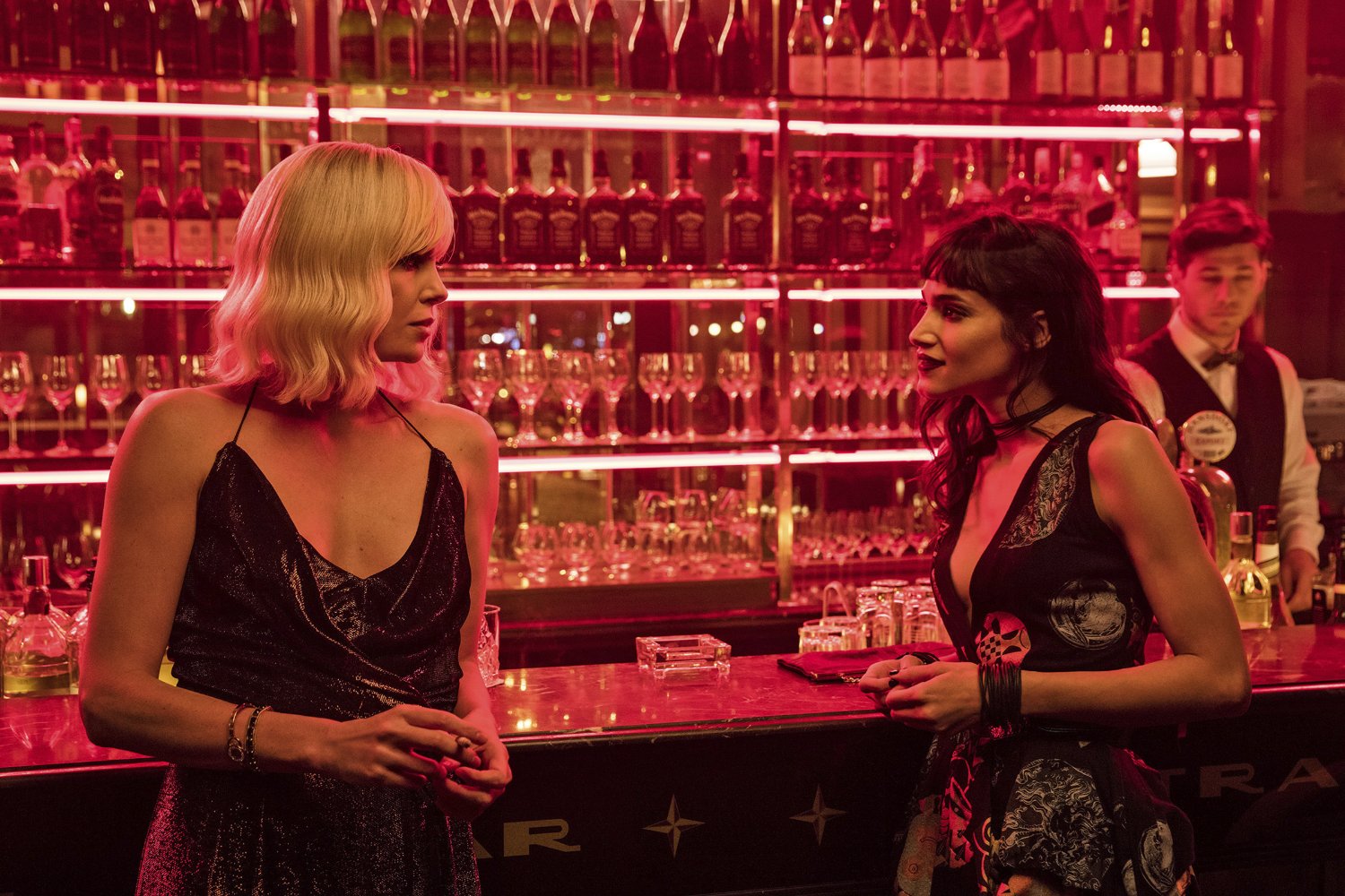 ATOMIC BLONDE