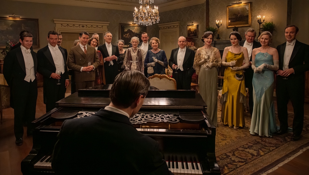 DOWNTON ABBEY: THE GRAND FINALE