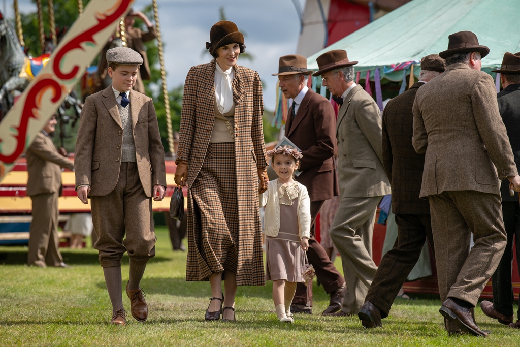DOWNTON ABBEY: THE GRAND FINALE