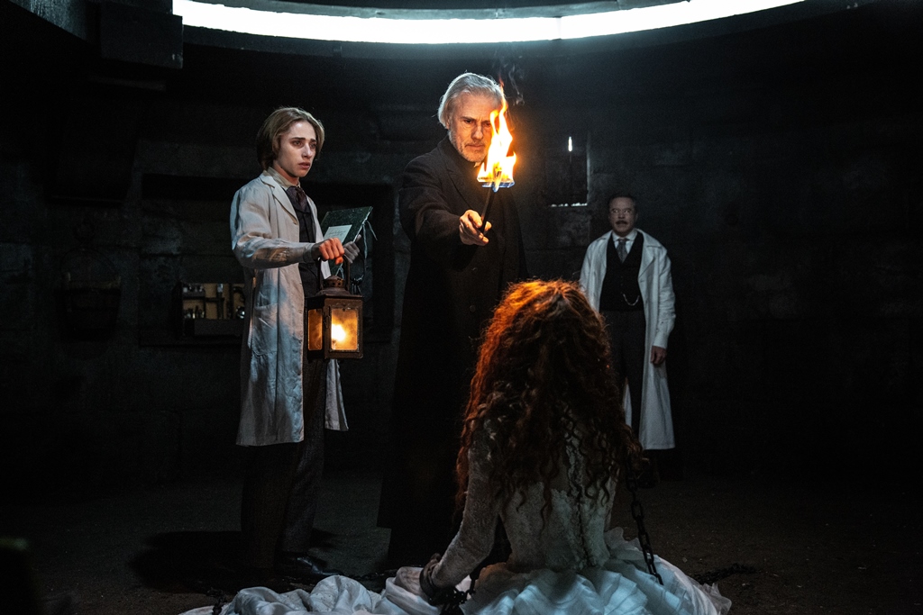 DRACULA