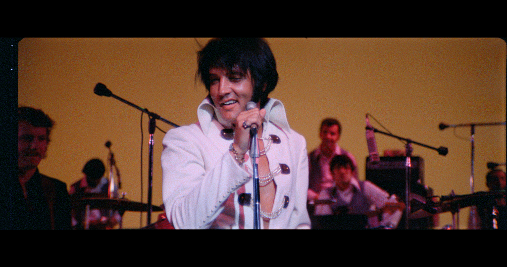 EPIC: ELVIS PRESLEY IN CONCERT