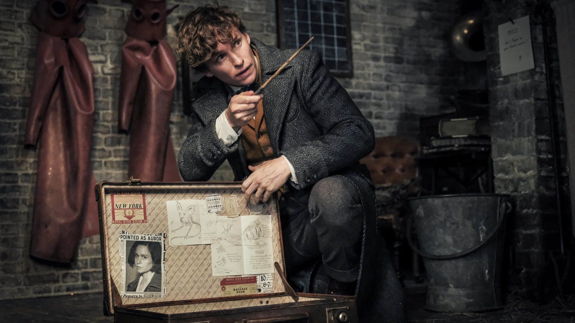 FANTASTIC BEASTS: THE CRIMES OF GRINDELWALD