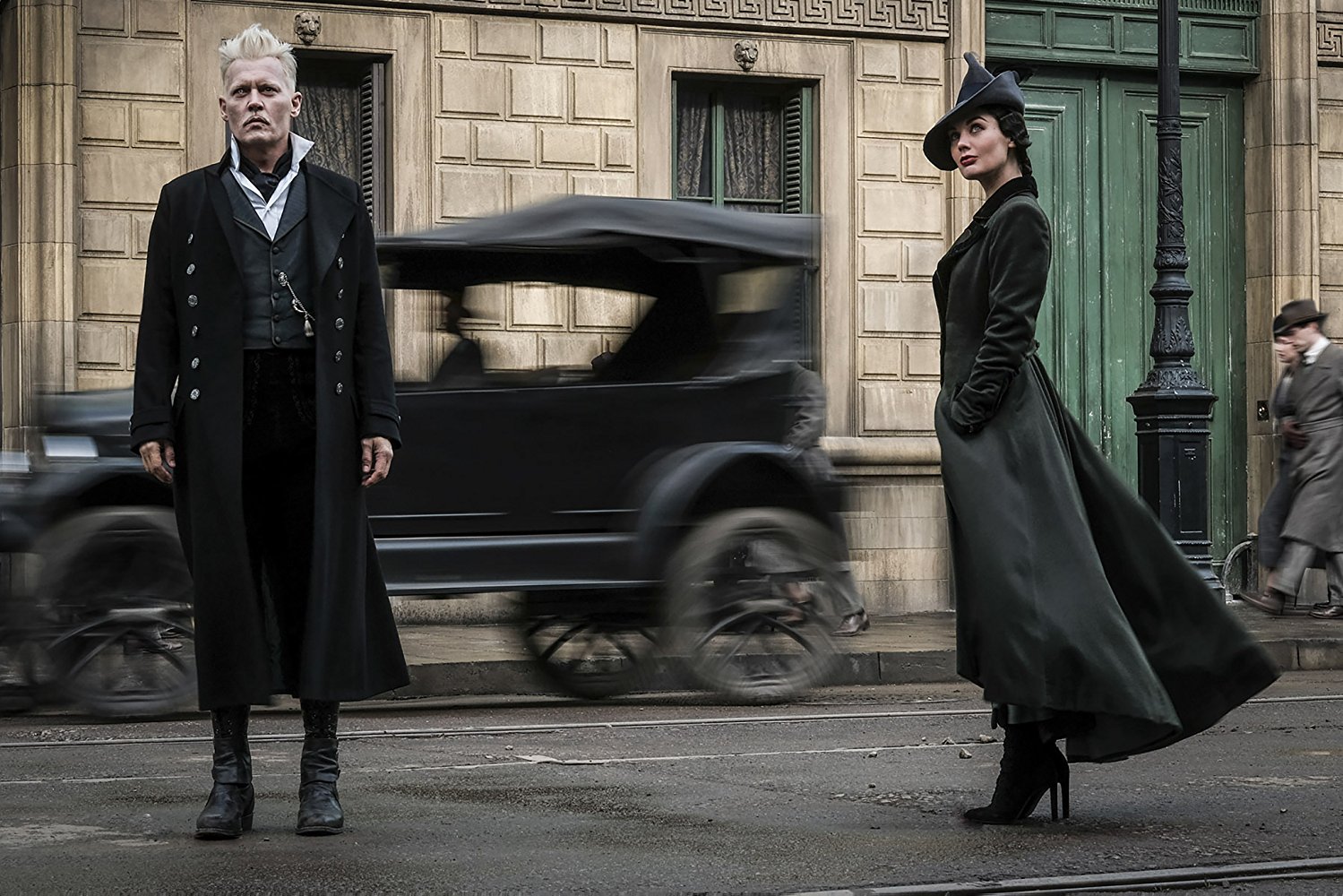 FANTASTIC BEASTS: THE CRIMES OF GRINDELWALD