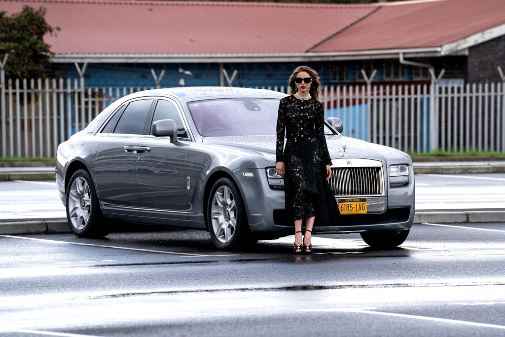 HOW TO MAKE A KILLING