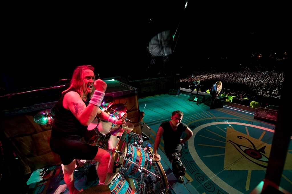 IRON MAIDEN: BURNING AMBITION