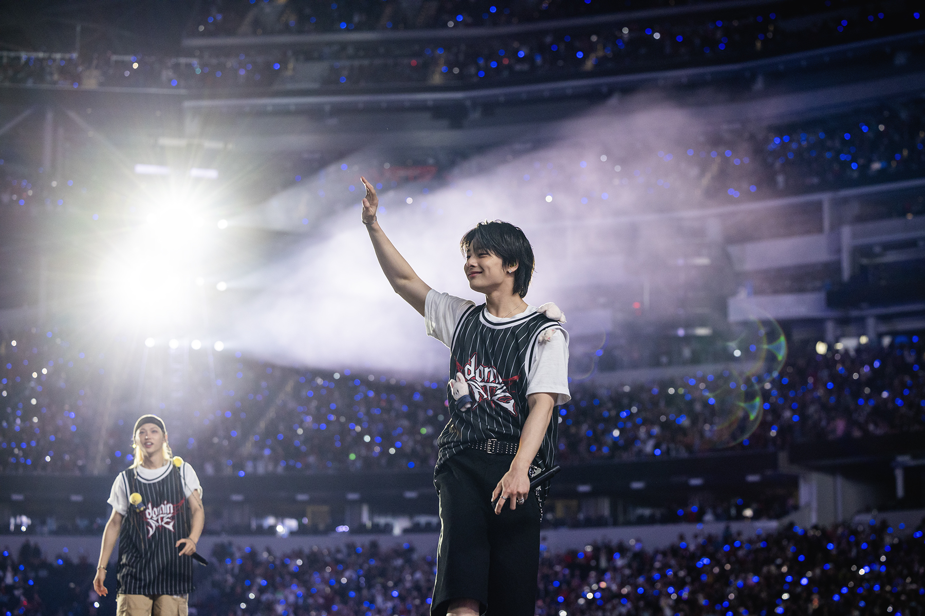 STRAY KIDS: THE DOMINATE EXPERIENCE