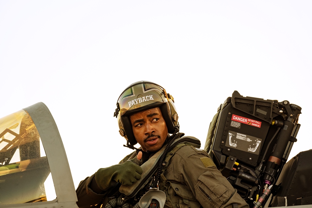TOP GUN: MAVERICK